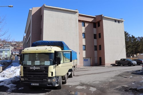 Ülkemizde Yaşanan Deprem Felaketi Sonrası Kaymakamlığımız Koordinesinde Toplanan Yardımlar Gönderilmeye Devam Ediyor. 24.02.2023